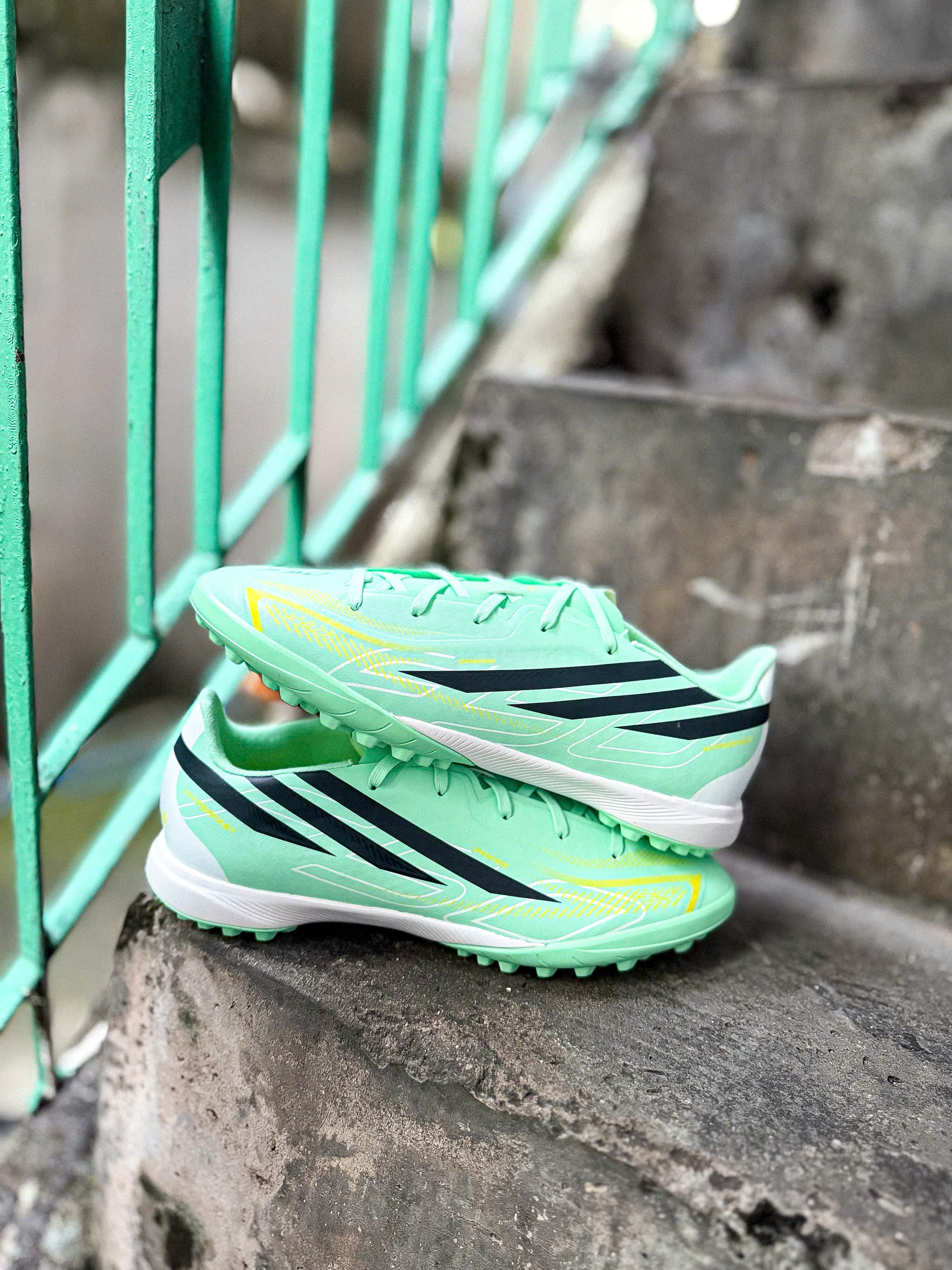 Adidas F50 Hyperfast League TF J