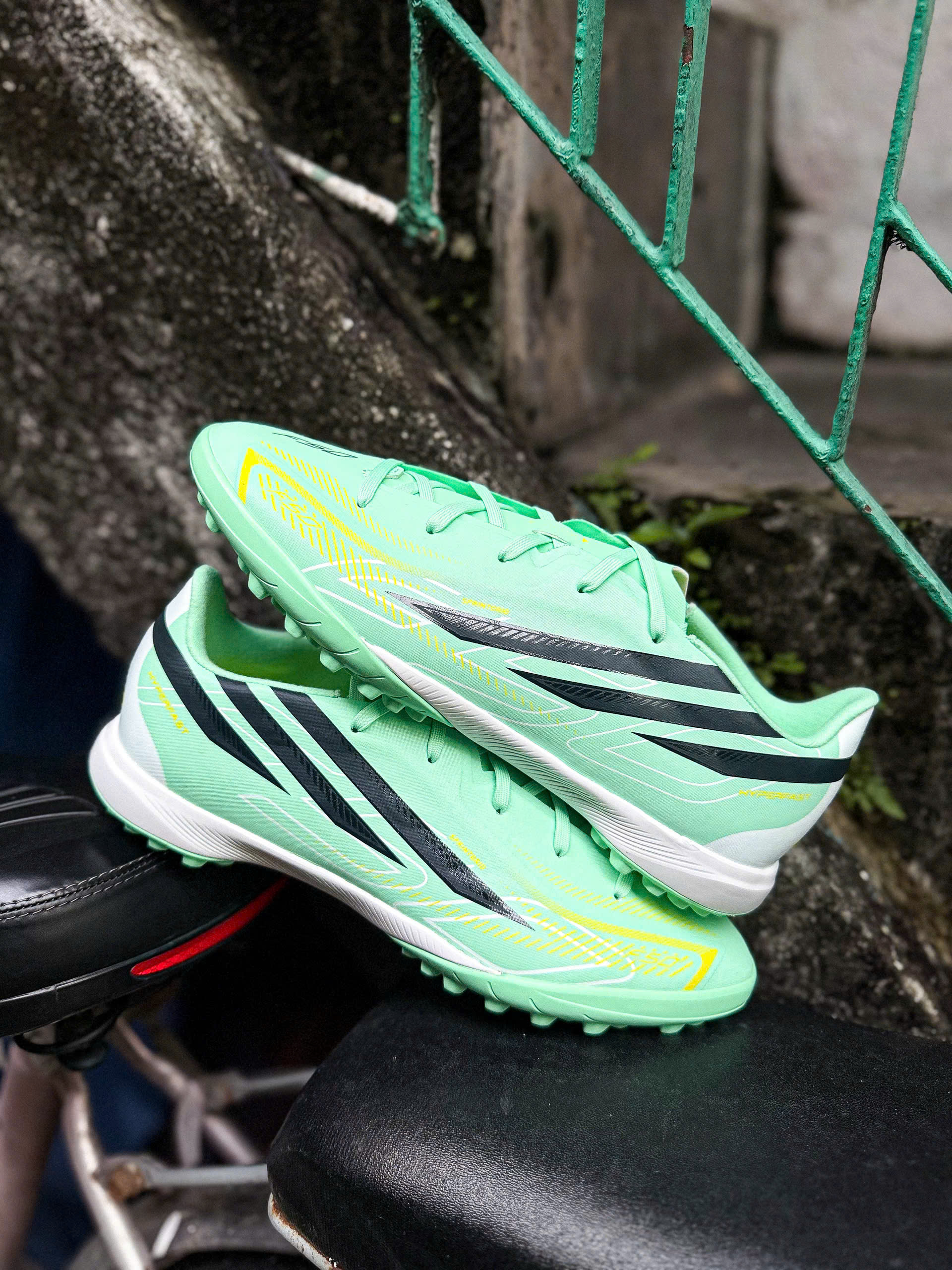 Adidas F50 Hyperfast League TF J