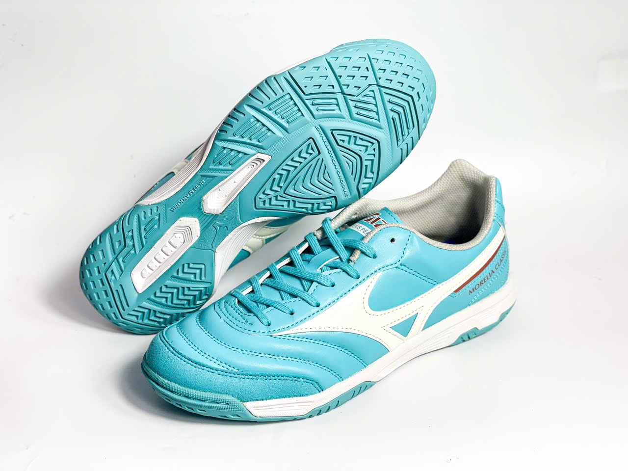 Mizuno Morelia Sala Classic IC