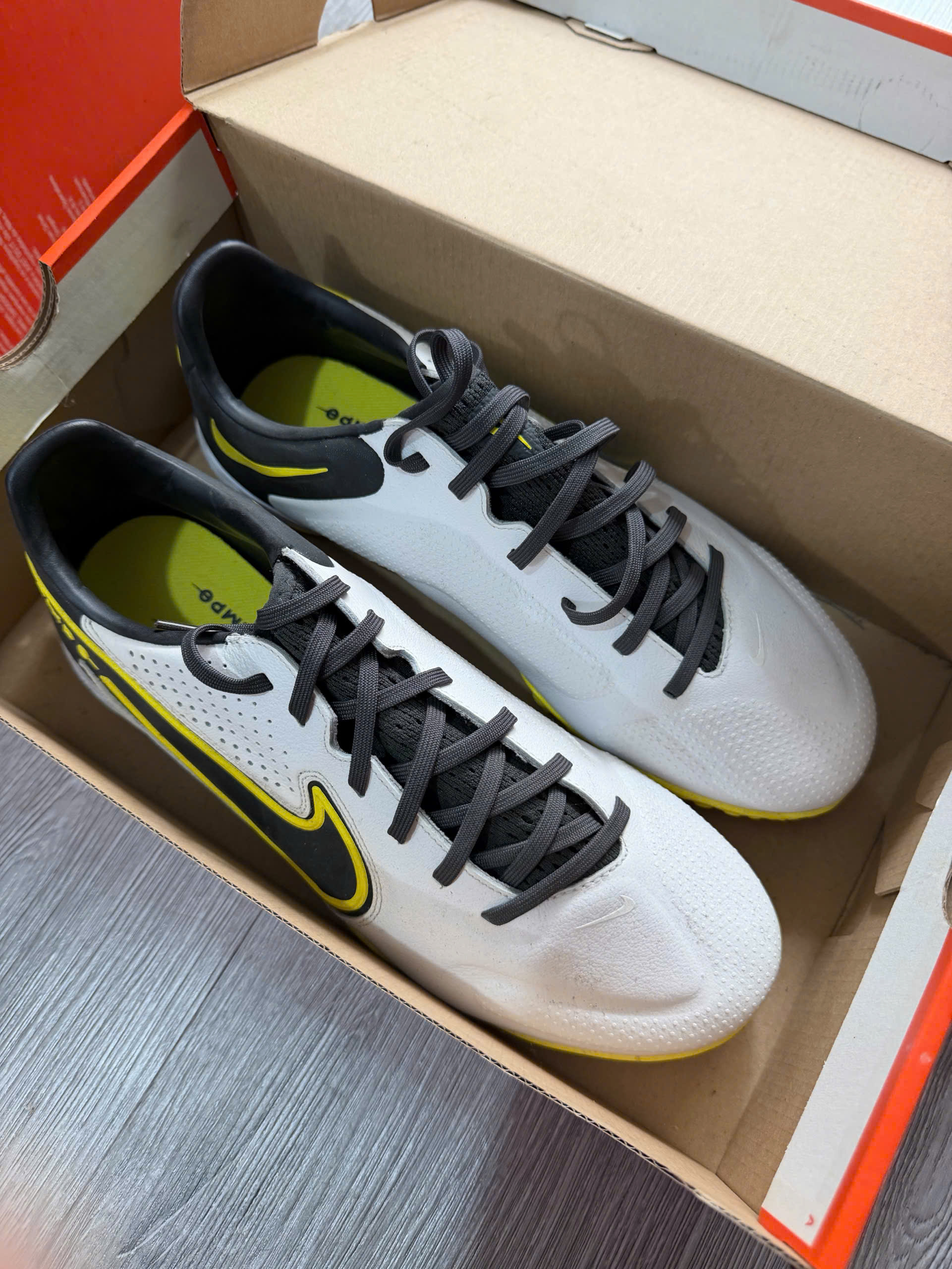Nike Tiempo 9 React Pro TF