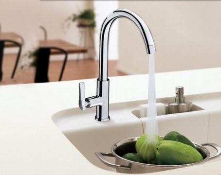 Cách sử dụng vòi bếp Inax nóng lạnh đảm bảo độ bền