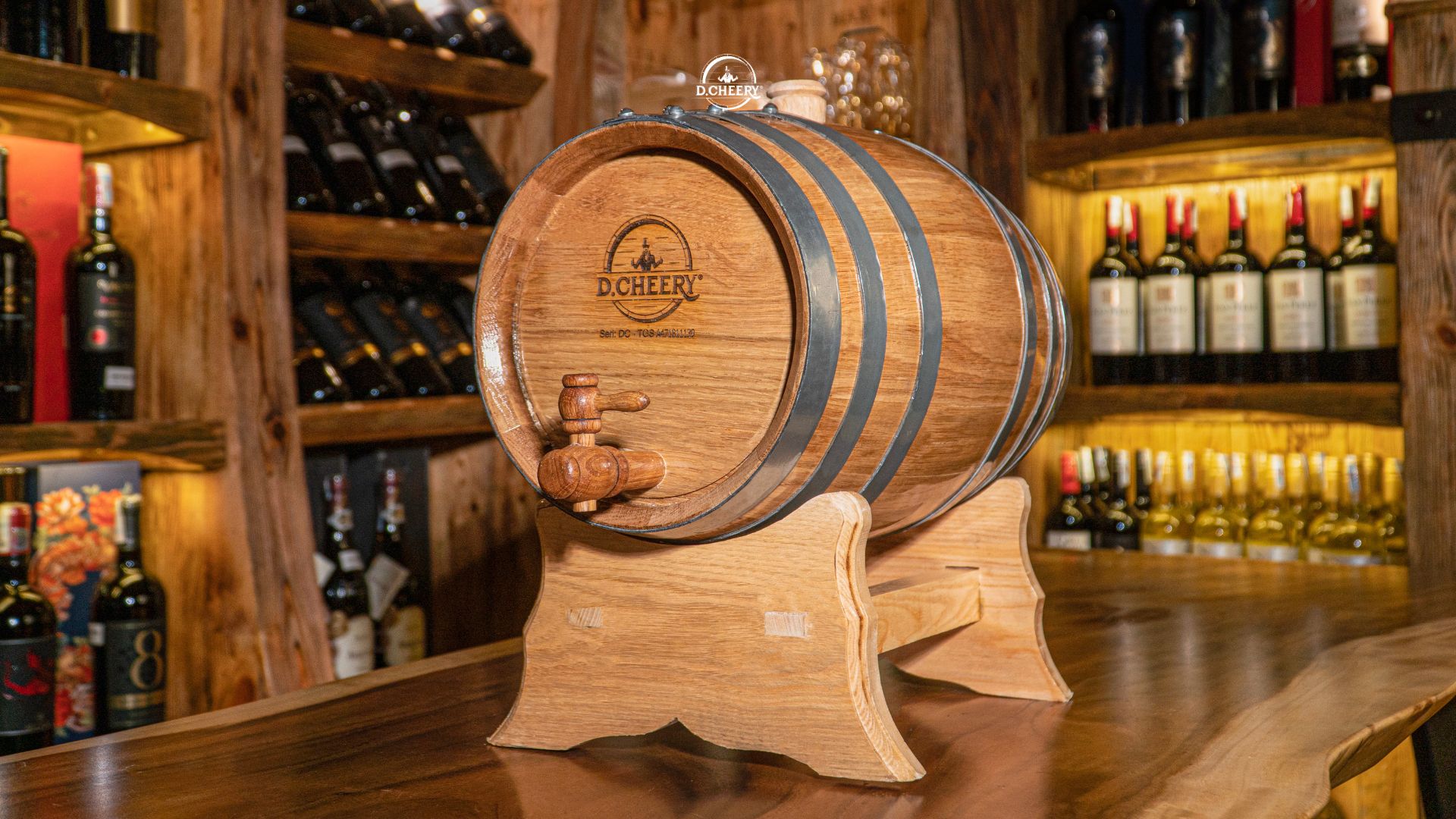 Thùng rượu gỗ sồi 10 lít sản xuất trong nước: Sự lựa chọn an toàn cho người mới chơi
