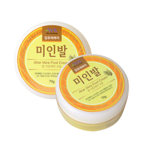 Kem dưỡng và tẩy da chết cho chân MIIN FOOT CREAM