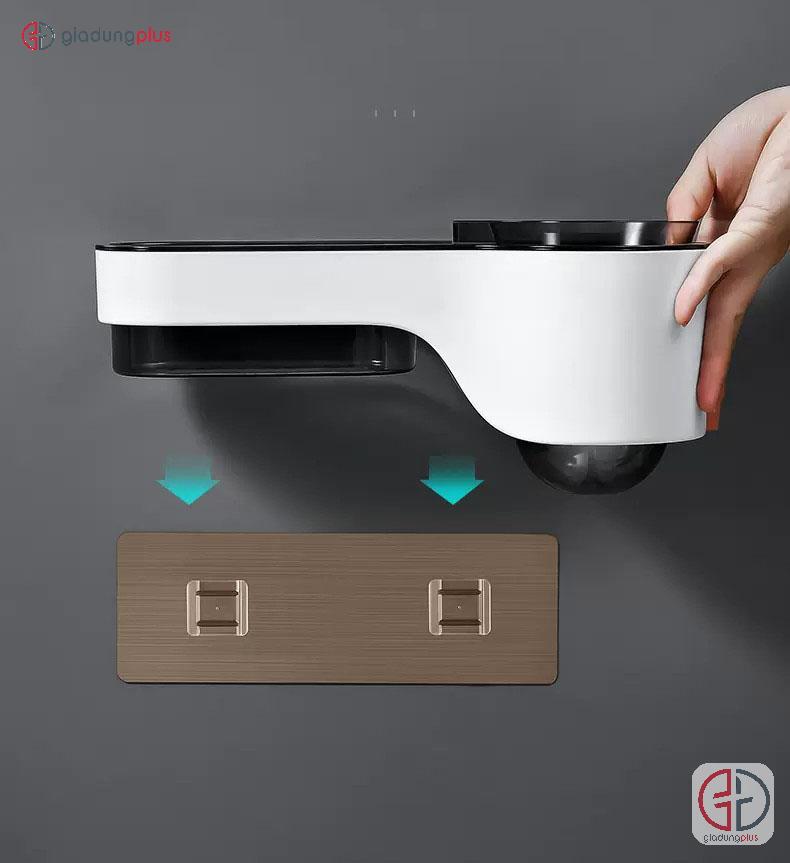 phần kệ và phần miếng dán tường