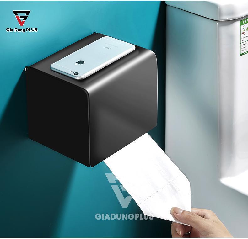 Kích thước lớn, phần cắt giấy sắc bén, giúp lấy giấy vệ sinh dễ dàng