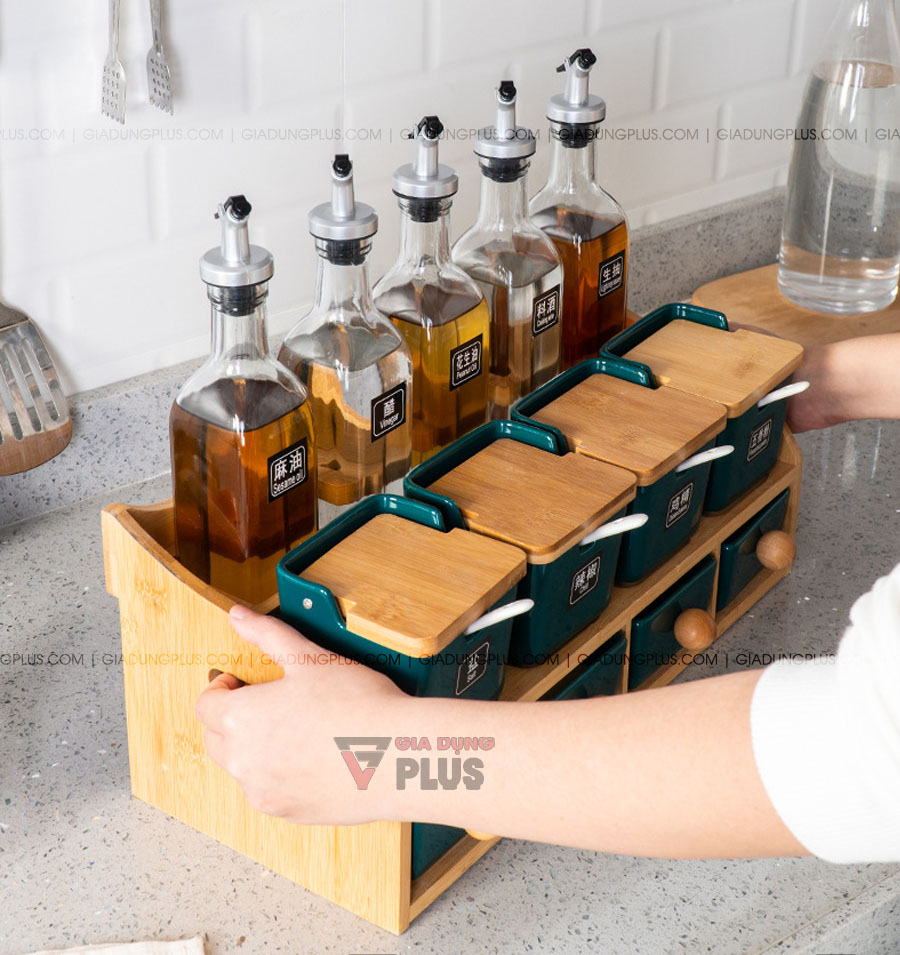 Bộ đựng gia vị & dầu ăn theo phong cách Bắc Âu xanh ngọc | Giúp bếp sang trọng với kệ gỗ chắc chắn, có thể di chuyển dễ dàng mà không sợ rơi rớt