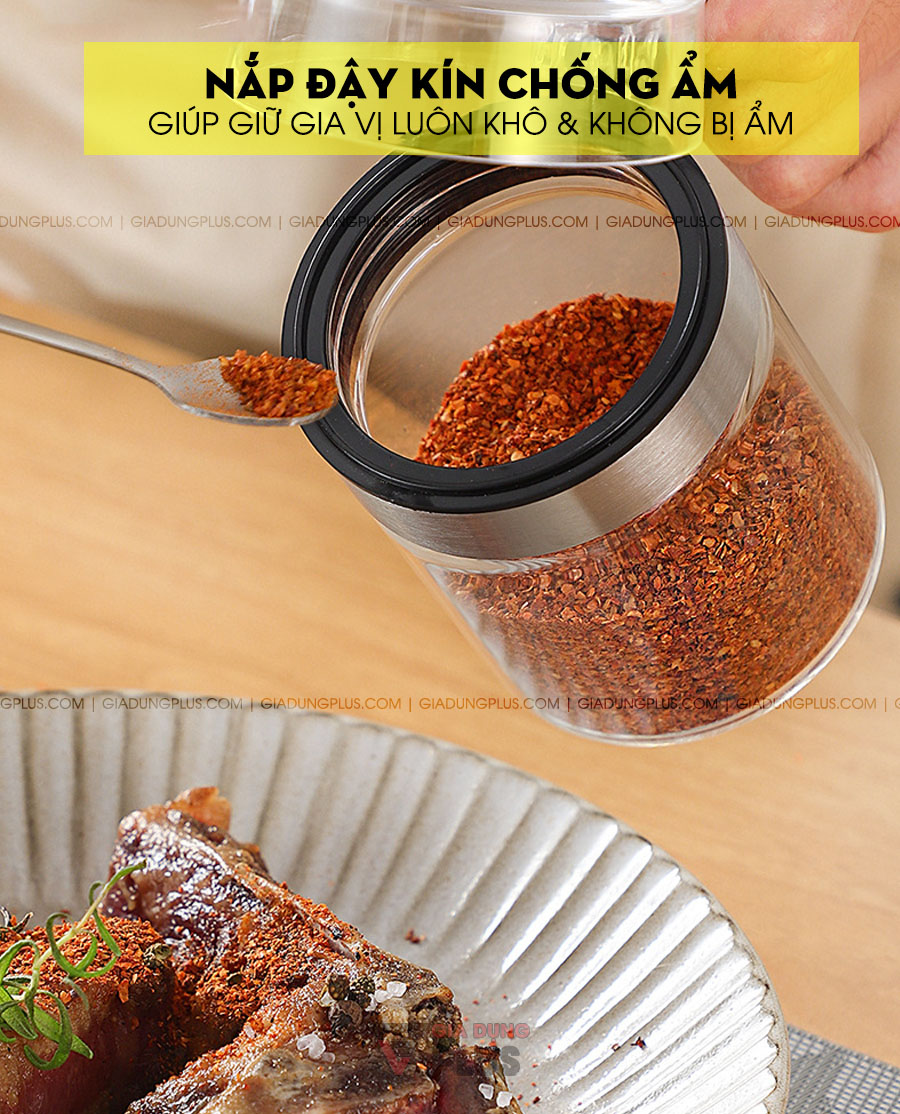 Hủ đựng gia vị nắp bật thuỷ tinh, có tay cầm Kuakue | Nắp đậy kín giúp chống ẩm cho gia vị, giúp hạn sử dụng các loại gia vị lâu dài hơn