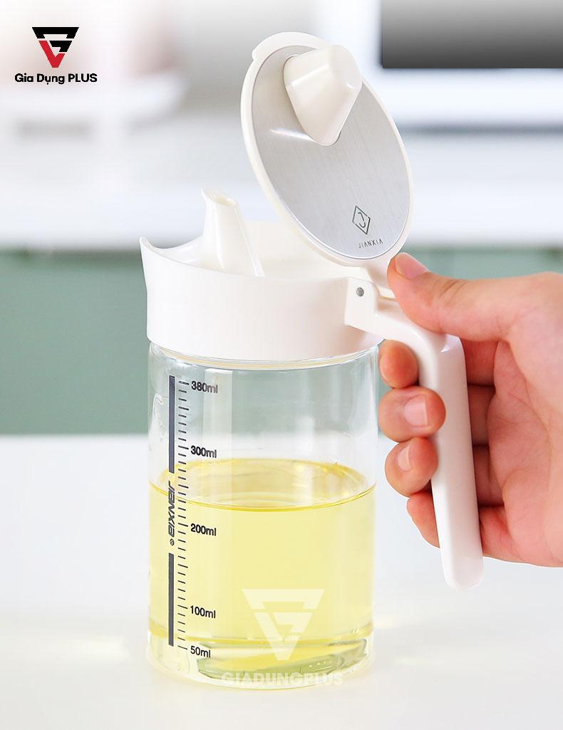 Bình đựng dầu ăn, nước mắm thuỷ tinh có nắp kín từ INOX 304 của Jianxia | Phần nắp được làm từ INOX 304 sang trọng, cao cấp