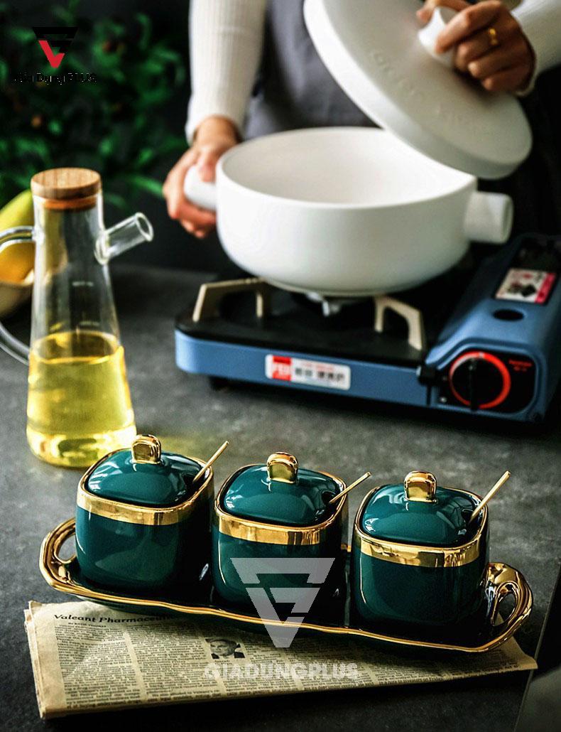 Bộ Ba Hũ Gia Vị Sứ Đặt Bàn Cao Cấp - Màu Xanh Ngọc Phỉ Thuý - Gốm Sứ Thủ Công của Baike | 