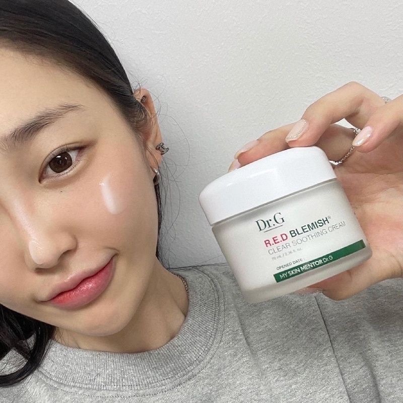 Kem Dưỡng Da Dr.G R.E.D Blemish Clear Soothing Cream 70ml