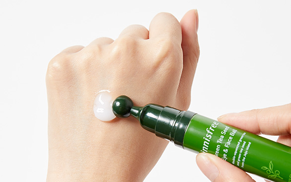 [2019] Lăn dưỡng mắt & mặt Innisfree Green Tea Seed 10ml