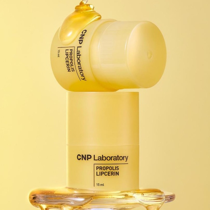 Son Dưỡng Môi Keo Ong CNP Propolis Lipcerin 15ml (Mẫu Mới)
