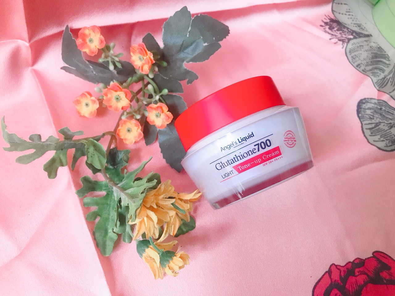 Kem Dưỡng Da Angel's Liquid Glutathione 700 Light Tone Up