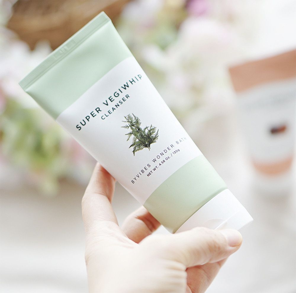 Sữa Rửa Mặt Rau Củ Quả Super Vegiwhip Cleanser Green 130g