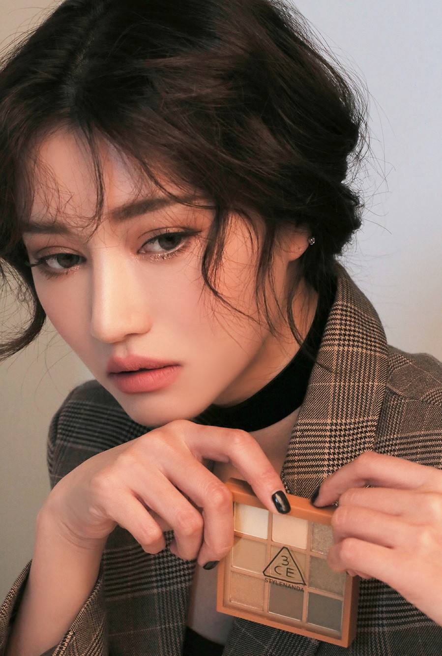 Bảng Phấn Mắt 3CE Mood Recipe Multi Eye Color Palette - Plot Twist