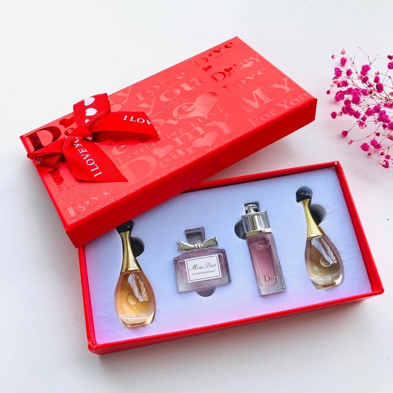 Set Nước Hoa Nữ Mini Dior Love 4 Chai