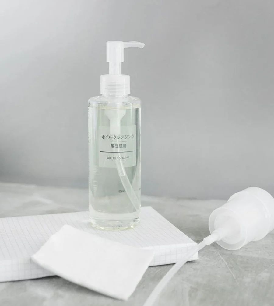 Dầu Tẩy Trang Muji Oil Cleansing 200ml