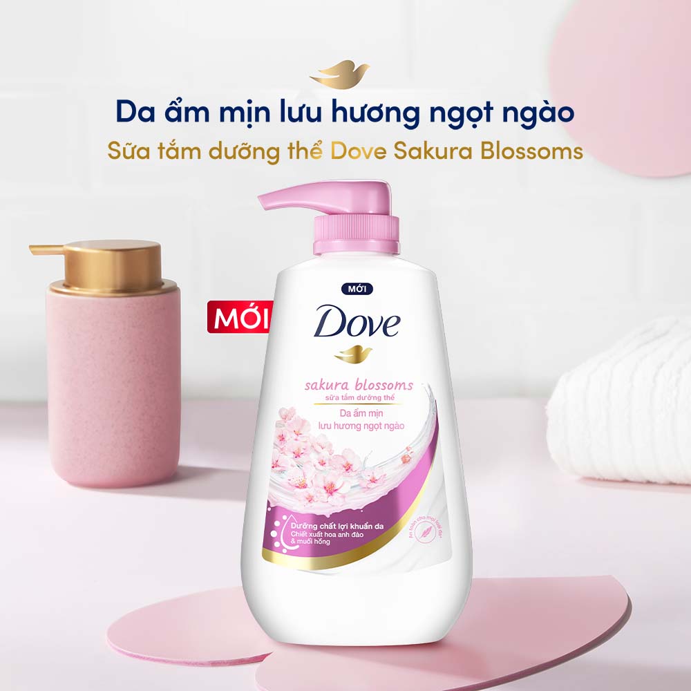 Sữa Tắm Dưỡng Thể Ẩm Mịn Dove Sakura Blossoms 500g - Hoa Anh Đào & Muối Hồng