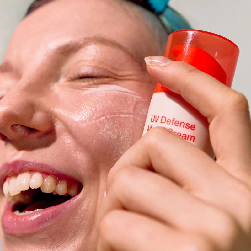 Kem Chống Nắng By Wishtrend UV Defense Moist Cream SPF50+ 50g