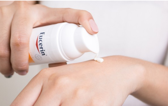 Kem chống nắng Eucerin Oil Control Sun Gel SPF50 50ml