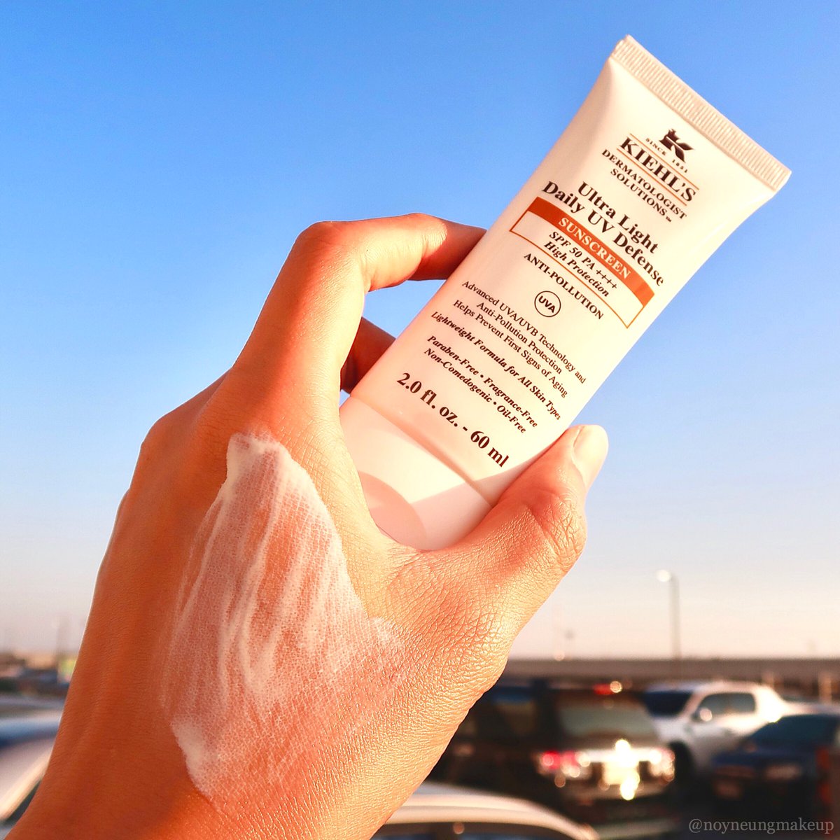 Kem Chống Nắng Kiehl’s Ultra Light Daily UV Defense SPF 50+ 60ml