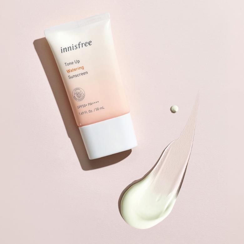 Kem Chống Nắng Innisfree Tone Up Watering Sunscreen SPF50+ 50ml