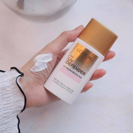 Kem Chống Nắng Nâng Tông Giảm Thâm Dạng Tinh Chất Loreal UV Defender Bright & Clear SPF50+ 15ml