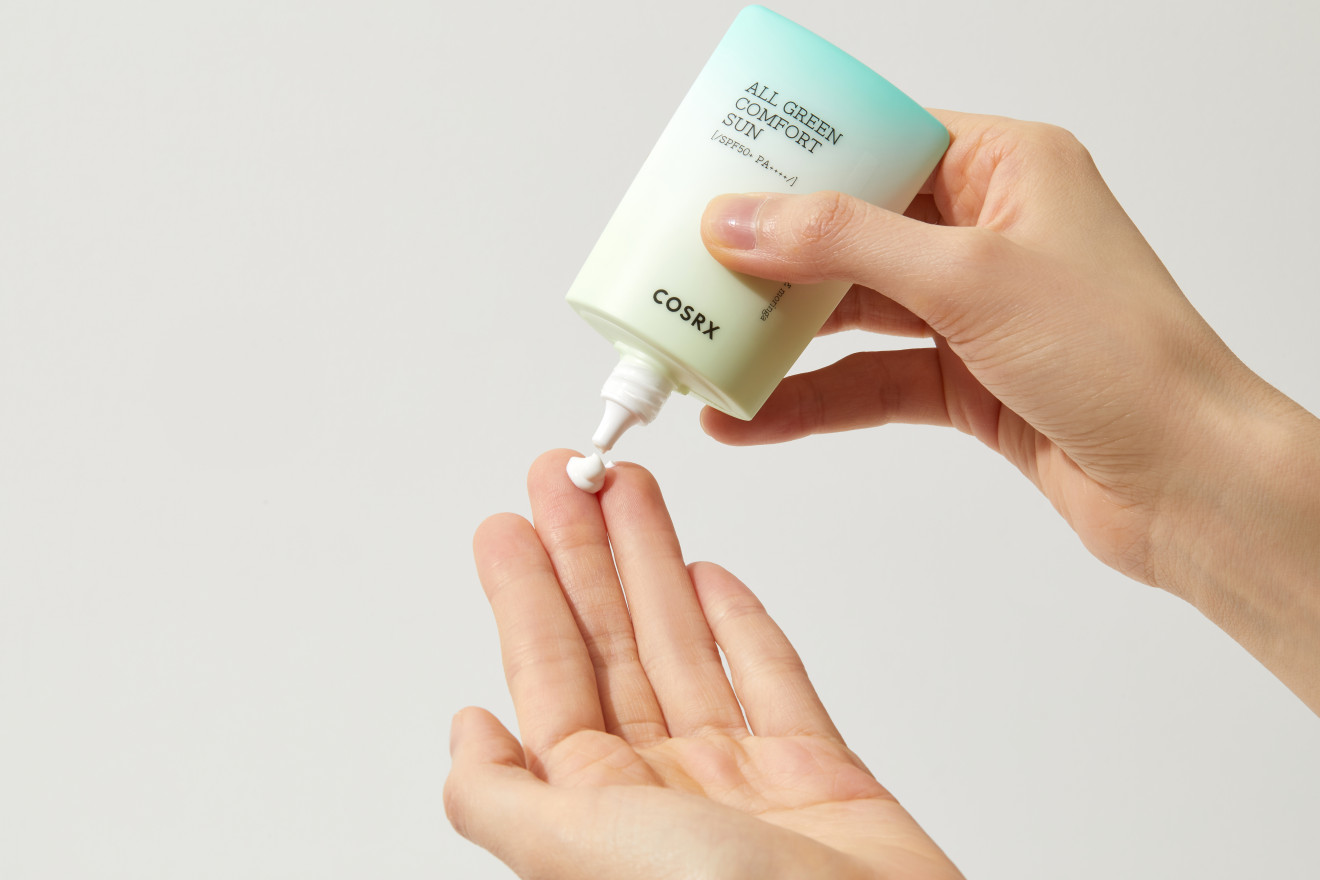 Kem chống nắng vật lý Cosrx All Green Comfort Sun SPF50 50ml