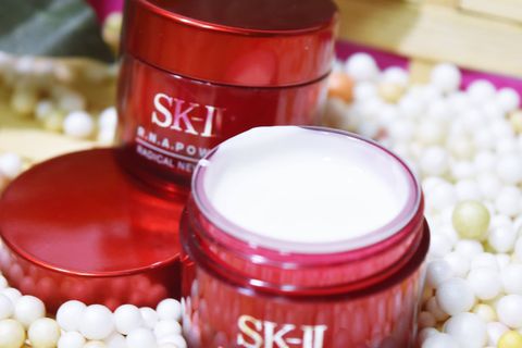 Kem Dưỡng Ẩm Chống Lão Hóa SK-II R.N.A. Power Radical New Age 15g