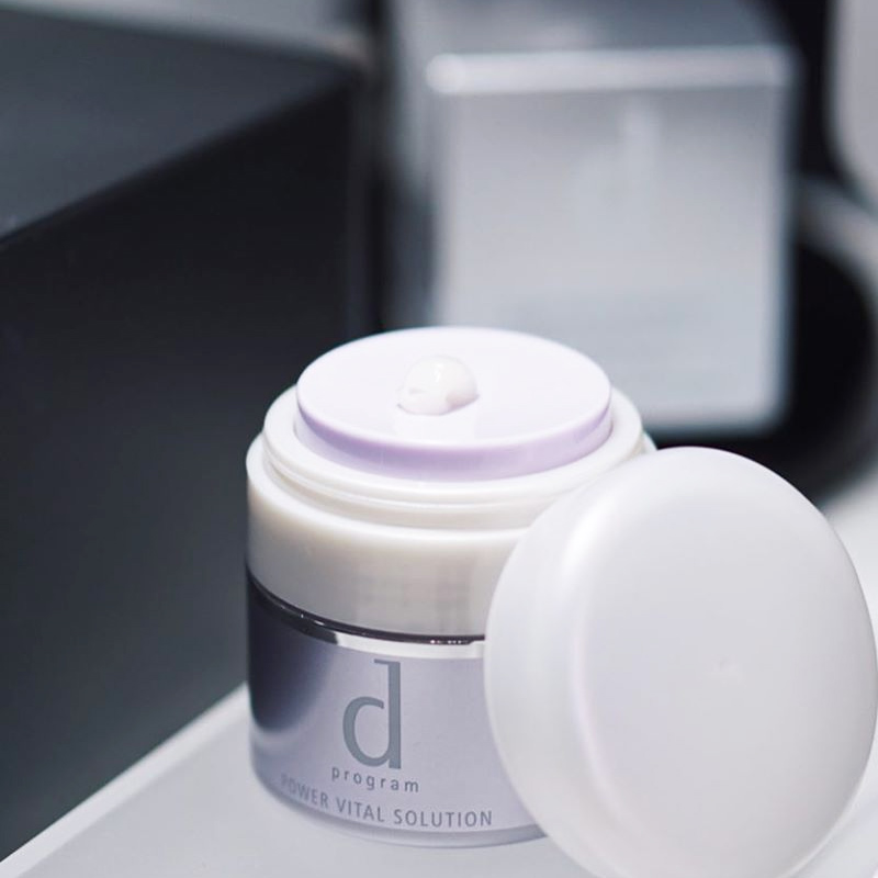 Dầu Gội L’Oreal Paris Elseve Extraordinary Oil Ultra Nourishing 330ml