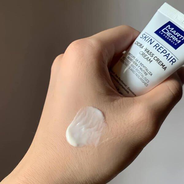 Kem Dưỡng MartiDerm Skin Repair Cicra-Vass Crema Cream 2ml