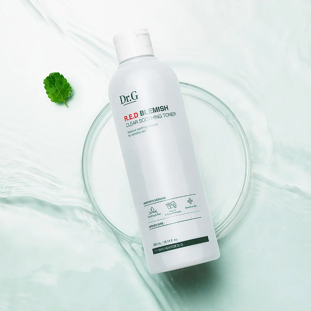 Nước Hoa Hồng Dr.G Dưỡng Ẩm Làm Dịu Da Mẩn Đỏ R.E.D Blemish Clear Soothing Toner 300ml