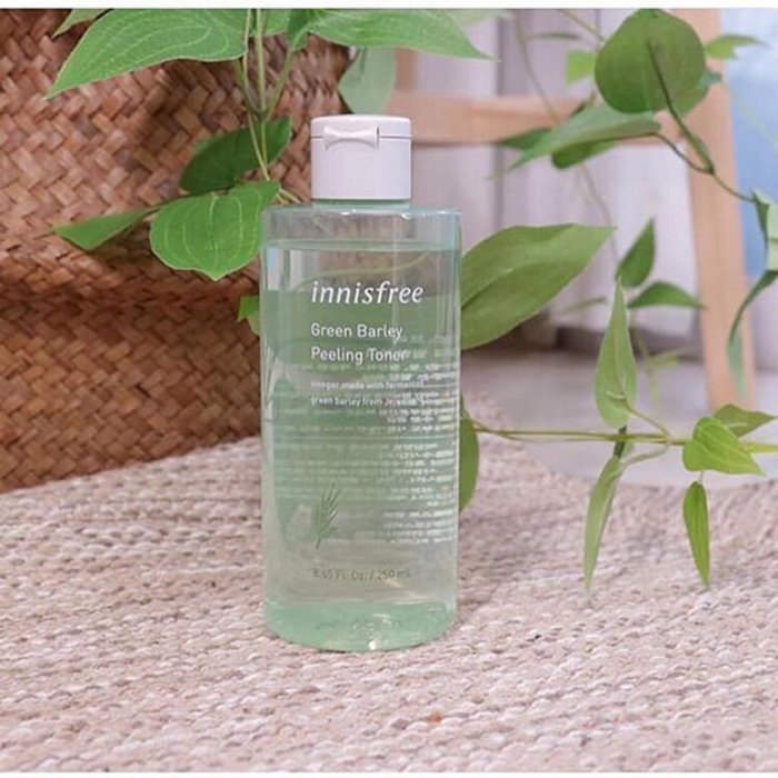 Nước hoa hồng Innisfree Green Barley Peeling Toner