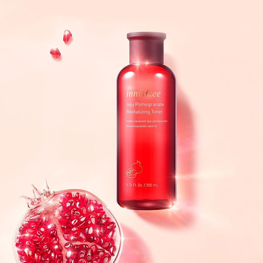 Nước hoa hồng Innisfree Jeju Pomegranate Revitalizing