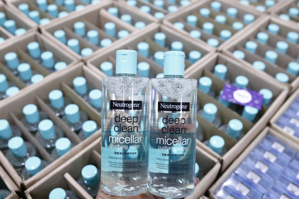 Nước Tẩy Trang Neutrogena Deep Clean Purifying Water Micellar 400ml