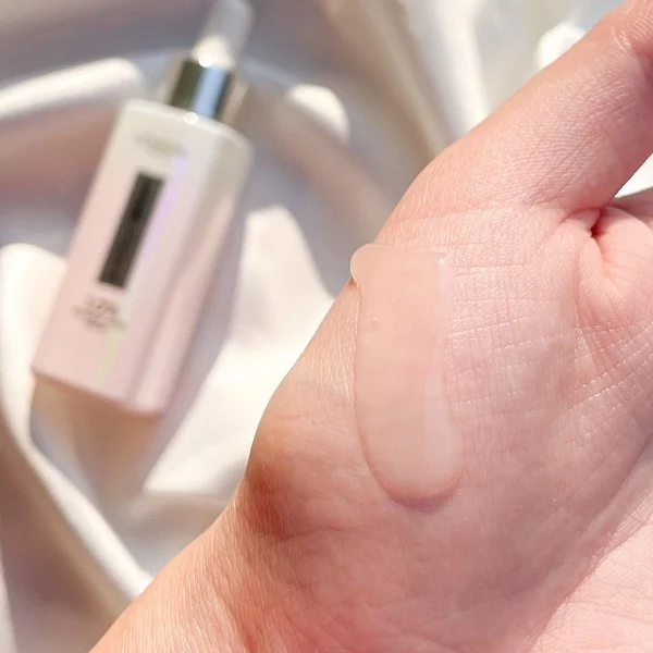 Serum Dưỡng Sáng Và Mờ Thâm Nám L'Oréal Glycolic-Bright Instant Glowing Serum 1.0% Glycolic Acid 30ml