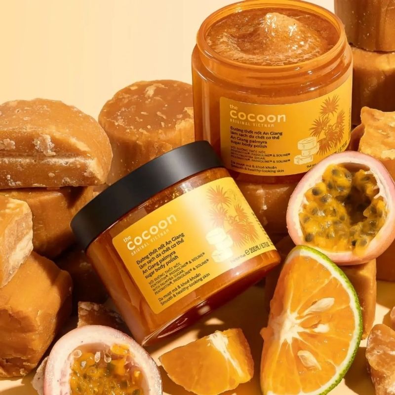 Tẩy Tế Bào Chết Body Đường Thốt Nốt An Giang Cocoon Palmyra Palm Sugar Body Polish 200ml