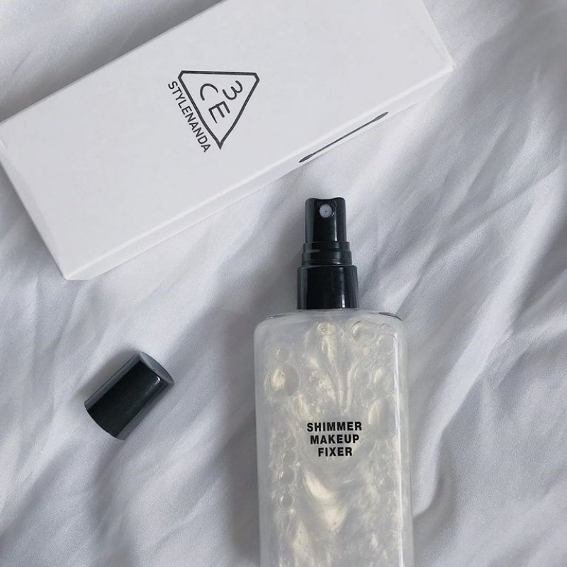 Xịt Khoáng Khóa Nền Trang Điểm 3CE Shimmer Makeup Fixer Mist 80ml (Trắng)