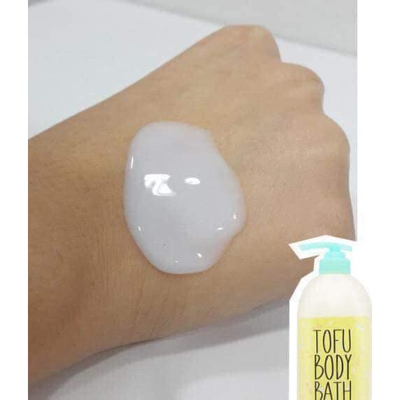 Sữa Tắm Đậu Phụ Cathy Doll White Tofu Body Bath Cleanser 750ml