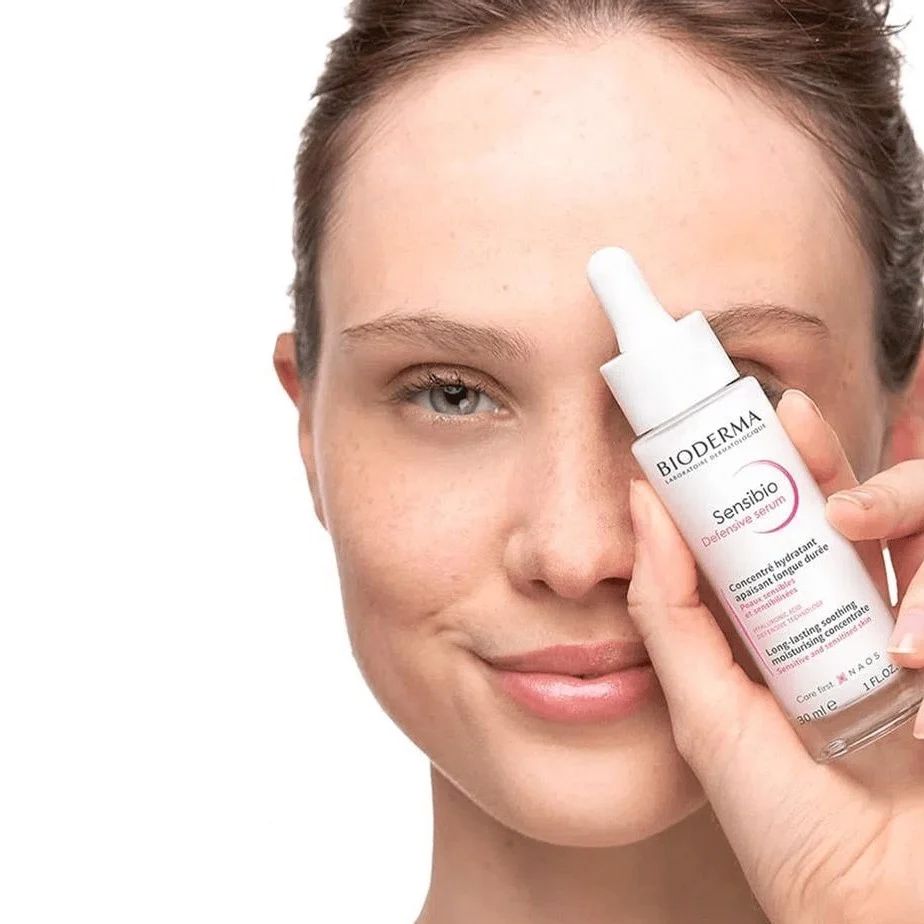 Tinh Chất Dưỡng Ẩm Làm Dịu Cho Da Nhạy Cảm Bioderma Sensibio Defensive Serum 30ml