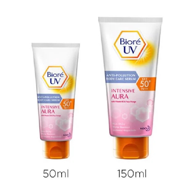 Serum Chống Nắng Dưỡng Thể Da Sáng Mịn Màng Bioré UV Anti-Pollution Body Care Serum Intensive Aura SPF 50+/PA+++ là kem chống nắng toàn thân đến từ thương hiệu mỹ phẩm Bioré thuộc tập đoàn Kao Nhật Bản sử dụng công nghệ Anti-Pollution giúp chống lại bụi bẩn và tạo hàng rào bảo vệ da công nghệ Moisture Pack dưỡng da ẩm mượt, mềm mại. Ngoài ra, kem chống nắng toàn thân chứa các thành phần tự nhiên giúp dưỡng ẩm và làm sáng da tuyệt vời. Hình ảnh sản phẩm Bioré UV Anti-Pollution Body Care Serum Intensive Aura SPF 50+/PA+++ với chỉ số SPF cao, thẩm thấu nhanh, không nhờn dính, không thấm nước, là trợ thủ đắc lực trong việc bảo vệ da khỏi tác hại của ánh nắng mặt trời. Sản phẩm này phù hợp với mọi loại da. Câu chuyện thương hiệu: Bioré là thương hiệu mỹ phẩm chăm sóc da trực thuộc Công ty TNHH Kao của Nhật Bản. Bioré ra đời từ năm 1980 và du nhập vào Việt Nam từ năm 1997 đến thời điểm hơn tại cũng đã hơn 20 năm. Với người tiêu dùng Việt Nam nói chung và các nước Châu Á nói riêng, đặc biệt là các chị em phụ nữ từ lâu đã quá quen thuộc với thương hiệu Bioré. Sản phẩm đáp ứng mọi nhu cầu khác nhau của khách hàng khi muốn chăm sóc da làn da với nhiều dòng mỹ phẩm đa dạng từ sữa rửa mặt, sữa tắm, tẩy trang, kem chống nắng đến miếng dán lột mụn mũi,... Hình ảnh sản phẩm Thành phần của Serum Chống Nắng Dưỡng Thể Da Sáng Mịn Màng Bioré UV Anti-Pollution Body Care Serum Intensive Aura SPF 50+/PA+++ bao gồm: Water (Aqua), Ethylhexyl Methoxycinnamate, Alcohol, Titanium Dioxide, Isopropyl Palmitate, Dimethicone, Bis-Ethylhexyloxyphenol Methoxyphenyl Triazine, Butylene Glycol, Niacinamide, Dextrin Palmitate, Propanediol, Sorbitan Stearate, Aluminum Hydroxide, Acrylates/C10-30 Alkyl Acrylate Crosspolymer, Fragrance (Parfum), Stearic Acid, Aminomethyl Propanol, Potassium Hydroxide, Disodium EDTA, PEG-400, Lauryl Methacrylate/Sodium Methacrylate Crosspolymer, Isoceteth-20, BHT, Arginine, Cetyl Alcohol, Citrus Junos Peel Extract, Agar, Phenoxyethanol. Hình ảnh sản phẩm - Bioré UV Anti-Pollution Body Care Serum Intensive Aura SPF 50+/PA+++ với chỉ số chống nắng tối ưu SPF 50 + / PA +++, bảo vệ da toàn thân khỏi sạm da, thâm nám và không đều màu da do tia UVA và UVB gây ra. - Màng chắn kháng bụi vượt trội - Bảo vệ da khỏi bụi bẩn kể cả bụi mịn PM2.5 và công nghệ Anti-Pollution Shield với khả năng chống thấm nước và mồ hôi vượt trội, mang lại hiệu quả chống nắng lâu dài cho da. Hình ảnh sản phẩm - Công thức Moisture Pack giúp cấp ẩm hiệu quả cho da và ngăn ngừa tình trạng khô da sau khi đi nắng. - Chất serum siêu nhẹ không gây bết dính, thoải mái khi sử dụng hàng ngày. - Intensive Aura - Dưỡng sáng mịn màng chỉ trong 2 tuần với Vitamin B3 (Niacinamide) và Cam Yuzu Nhật Bản. - Bảo vệ làn da tự nhiên: Vitamin B3 bảo vệ lớp màng bảo vệ của da, ngăn ngừa mất độ ẩm và lão hóa sớm. - Duy trì độ ẩm cho da: Vitamin B3 có khả năng duy trì độ ẩm cho da và làm giảm sự mất độ ẩm thường xảy ra trên da. Hình ảnh sản phẩm Hướng dẫn sử dụng: - Làm sạch da trước khi sử dụng - Lấy một lượng vừa đủ thoa đều lên mặt và toàn thân Hình ảnh sản phẩm - Sử dụng hàng ngày để chống nắng và dưỡng da tối đa - Nên thoa lại sau mỗi 2 giờ khi hoạt động nhiều ngoài trời hoặc đổ mồ hôi để chống nắng tốt hơn