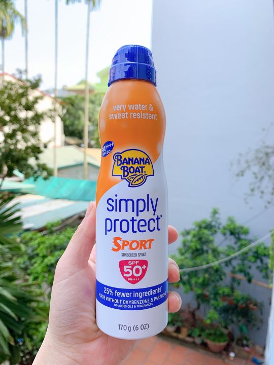 Xịt Chống Nắng Banana Boat Simply Protect Sport SPF50 170g