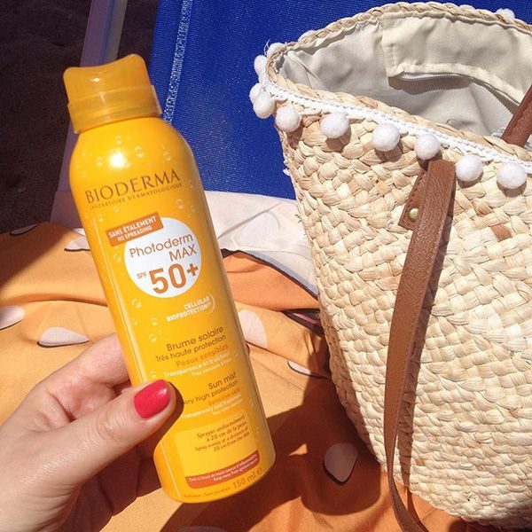 Xịt chống nắng Bioderma Photoderm Max SPF50+ 150ml