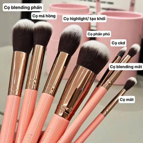 Set Cọ Trang Điểm LUXIE Rose Gold Collection (7 Cây)
