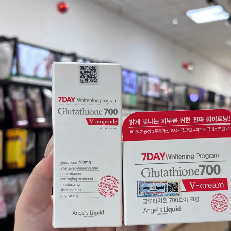Combo Tinh Chất & Kem Dưỡng Angel's Liquid 7Day Glutathione 700 V-Ampoule 30ml & V-Cream 50ml