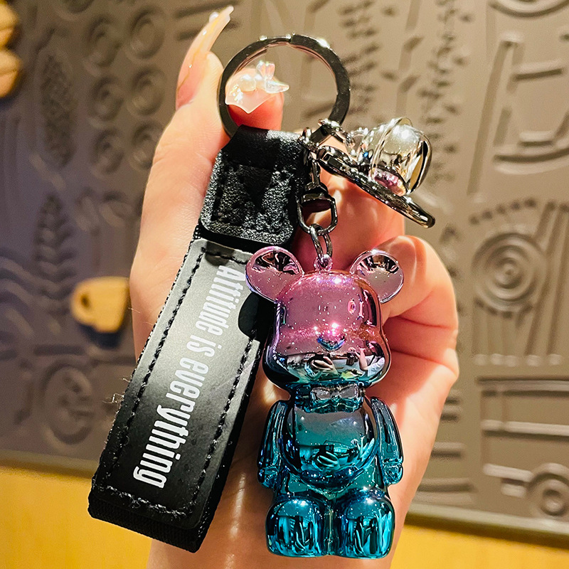 Móc Khóa BearBrick Sáng Bóng Dây Da