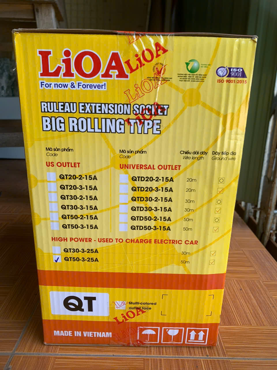 Ổ cắm Lioa kéo dài quay tay kiểu Rulo loại lớn 50m phục vụ sạc cho xe điện (QT50-3-25A)