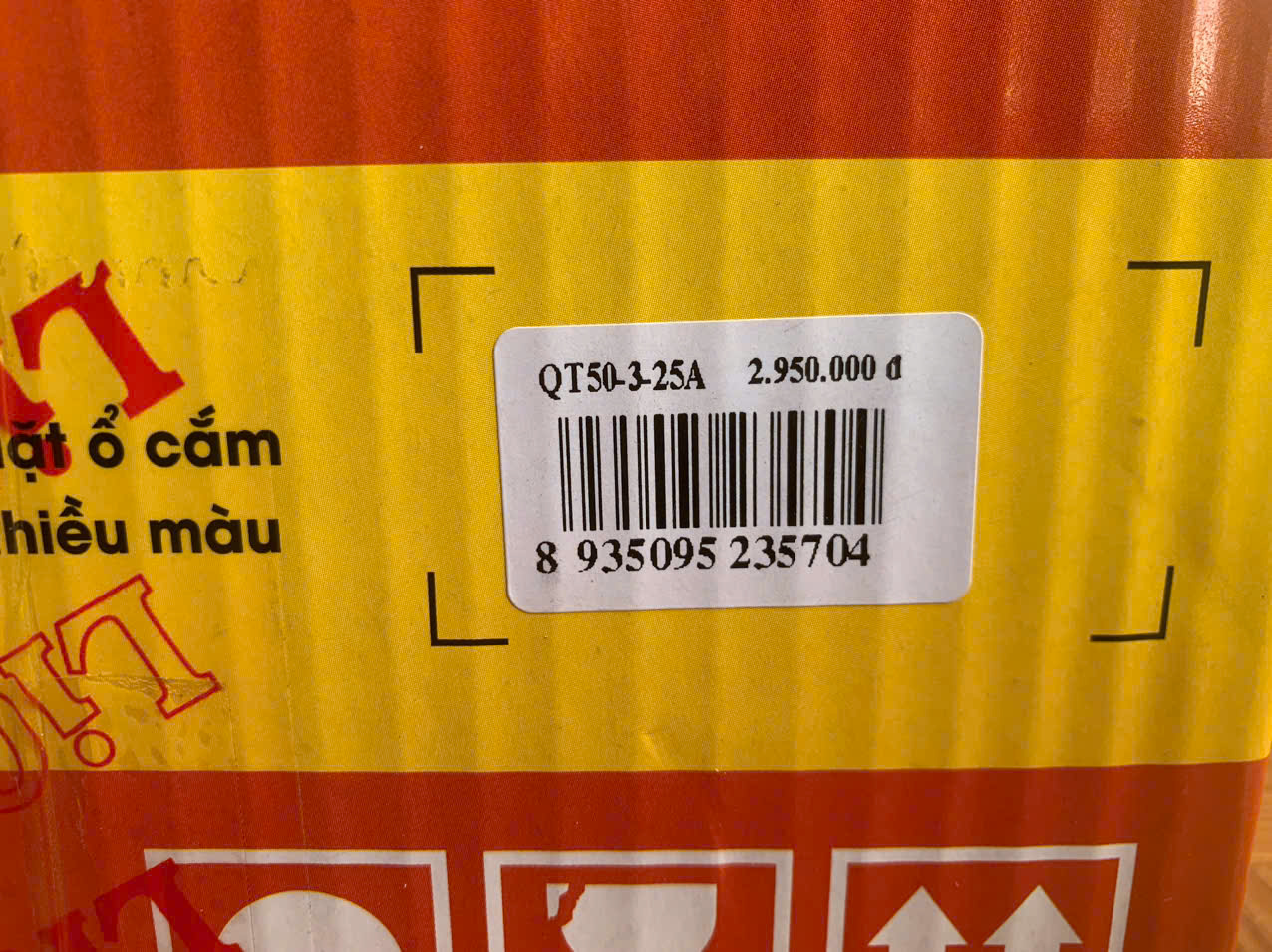 Ổ cắm Lioa kéo dài quay tay kiểu Rulo loại lớn 50m phục vụ sạc cho xe điện (QT50-3-25A)
