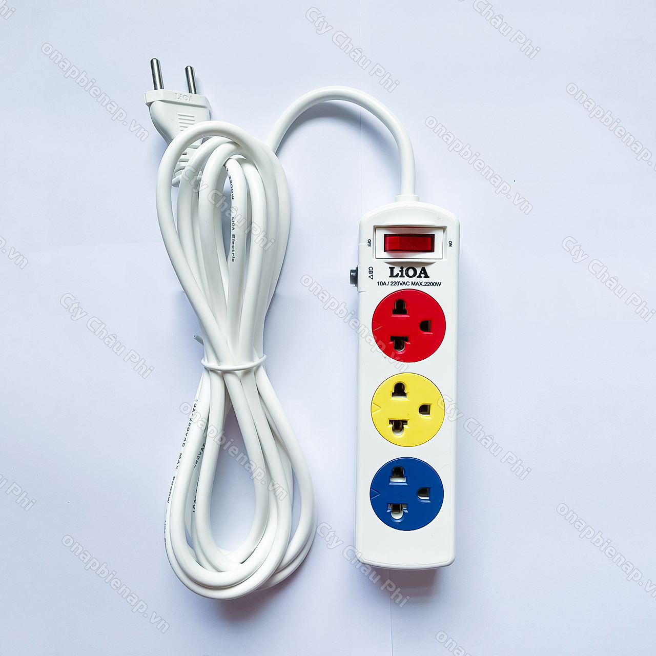 Ổ cắm Lioa kéo dài có công tắc, có CB, 5m, 10A, 2200W, ko tiếp địa (3SNW5.2.10)