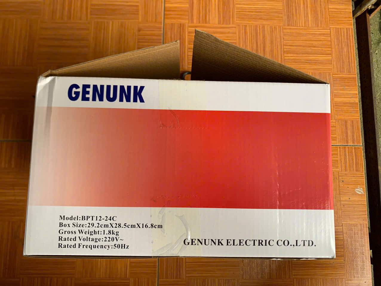 Quạt thông gió âm trần 25x25 BPT12-24C Genunk